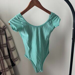 Yumiko - Anna cap sleeve leotard